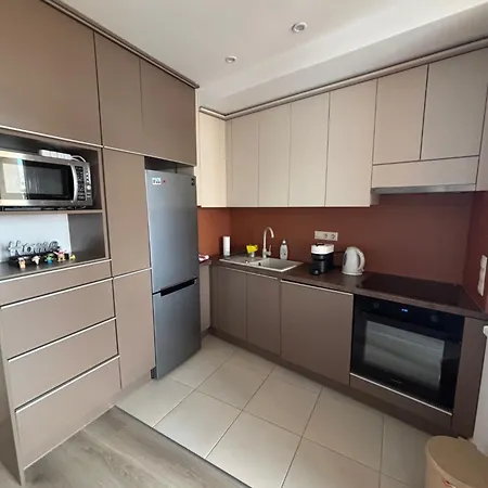 Gidofalvy Apartman *